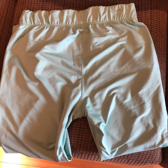 Gymshark Large Mint Green Joggers - Picture 4 of 5